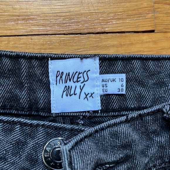 Jeans - Picture 2 of 3